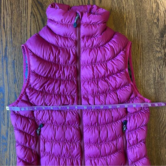 L.L. Bean Down Vest womens sz XS puffer stowaway water repellent downtek goose - Picture 14 of 14